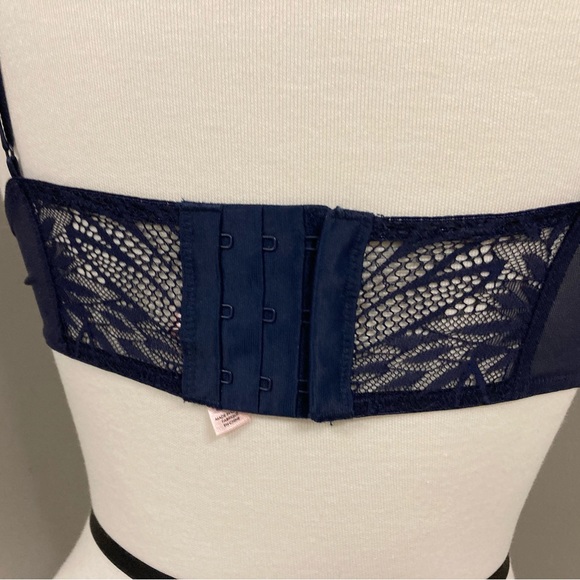 NWOT - La Vie En Rose - Marine Blue Lacy Sleep Top/ Bralette - Medium - Picture 2 of 5